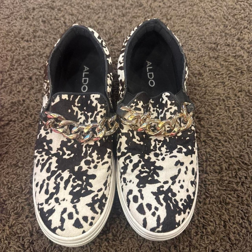 Aldo black and white leopard print sneakers with gold chain